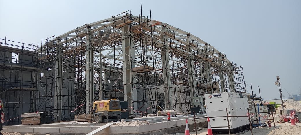 Structural steel erection on an AL NIMRA site — photograph 34